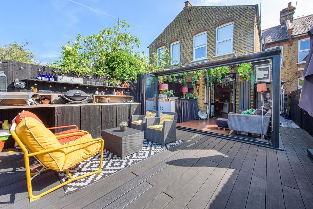Decking area