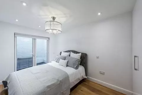 2 bedroom flat to rent – pohled 4
