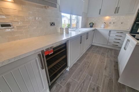 2 bedroom park home for sale, Cheadle, Cheshire, SK8