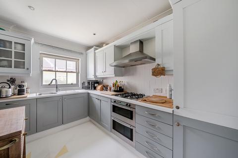 undefined, Elmdon Place, Guildford, GU1