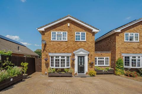 4 bedroom link detached house for sale, Queens Close, Flitwick, MK45