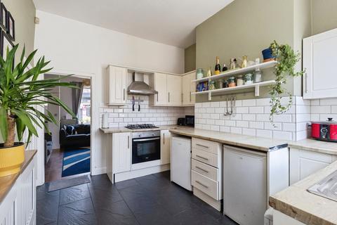 2 bedroom end of terrace house for sale, Cheetham Hill Road, Dukinfield, Greater Manchester, SK16