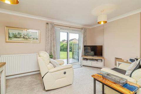 2 bedroom bungalow for sale, Bryony Place, Conniburrow, Milton Keynes, Buckinghamshire, MK14