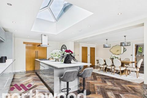 4 bedroom detached house for sale, Knob Hall Lane, Southport, PR9