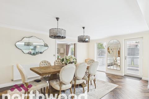 4 bedroom detached house for sale, Knob Hall Lane, Southport, PR9
