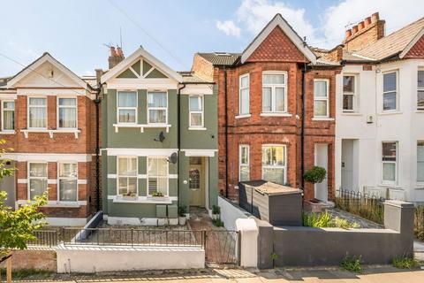 Berrymead Gardens, London W3