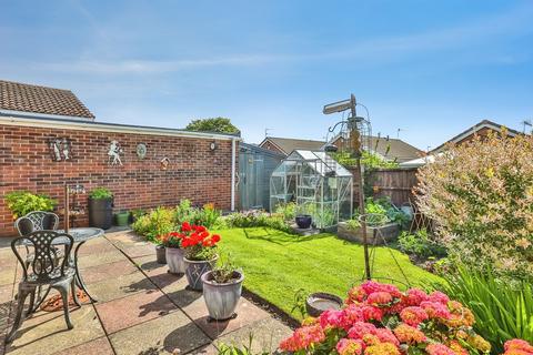 2 bedroom detached bungalow for sale, Hazelwood Close, Newthorpe, Nottingham