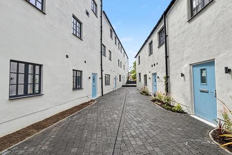 undefined, Weymouth