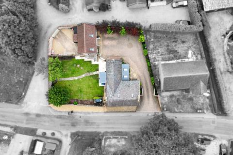 4 bedroom detached house for sale, Front Road, Murrow, PE13