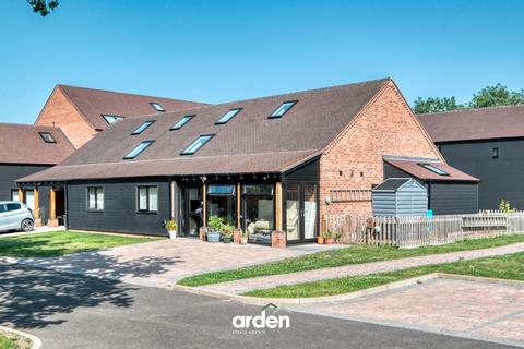 2 bedroom semi-detached house for sale, Droitwich Road, Bradley Green, B96