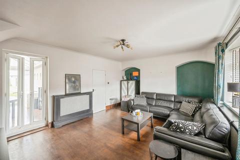 3 bedroom terraced house for sale, Paxton Avenue, Carcroft, Doncaster