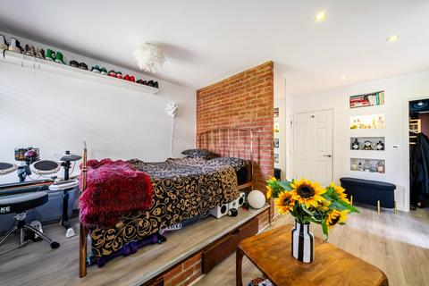 undefined, Wyndham Road, Camberwell, London, SE5