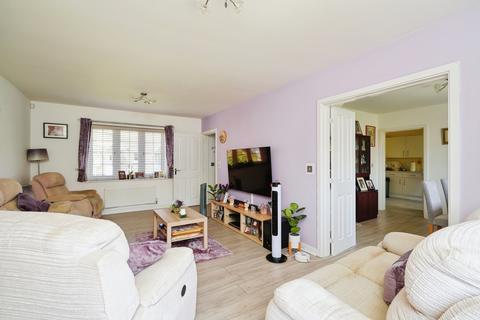 4 bedroom detached house for sale, Redcar Road, Bicester, Oxfordshire, OX26