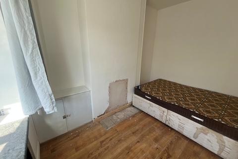 2 bedroom terraced house to rent, Preston Road, Birmingham, B18