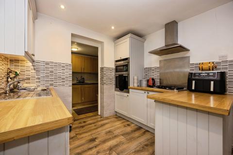 3 bedroom detached house for sale, Church Road, Milford, Godalming, Surrey, GU8