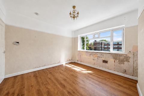 New Park Road, London