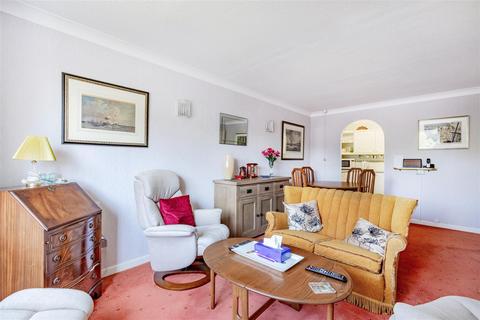 1 bedroom apartment for sale, St. Johns Road, Eastbourne BN20