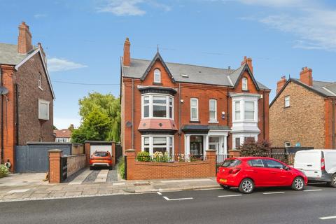6 bedroom semi-detached house for sale, Park Road, Hartlepool