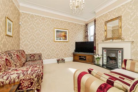 6 bedroom semi-detached house for sale, Park Road, Hartlepool