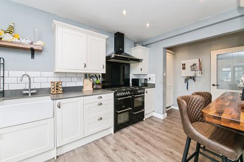 3 bedroom semi-detached house for sale, Rifford Road, Exeter