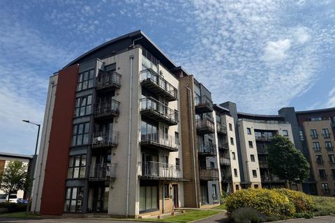 3 bedroom flat to rent, East Pilton Farm Crescent, Edinburgh, Midlothian, EH5