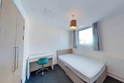 3 bedroom flat to rent, East Pilton Farm Crescent, Edinburgh, Midlothian, EH5