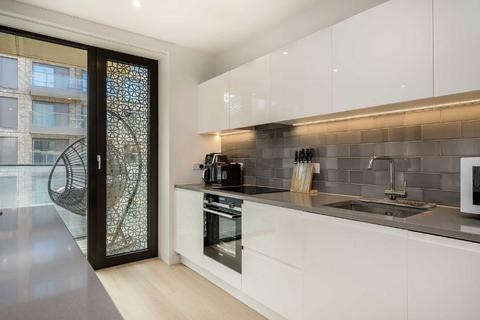 3 bedroom flat for sale, Royal Crest Avenue, LONDON E16