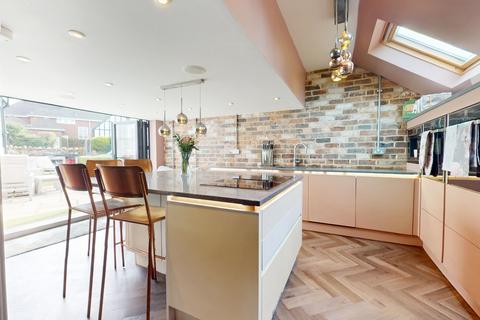undefined, Holyhead Road, Wellington, Telford, Shropshire, TF1 2EA