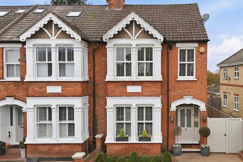 Western Road, Brentwood