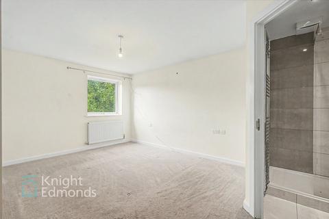 2 bedroom apartment to rent, Hughenden Reach, Tovil, ME15