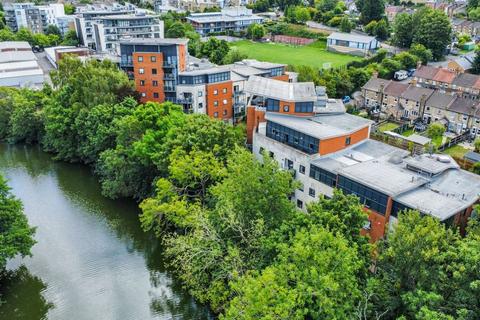 2 bedroom apartment to rent, Hughenden Reach, Tovil, ME15