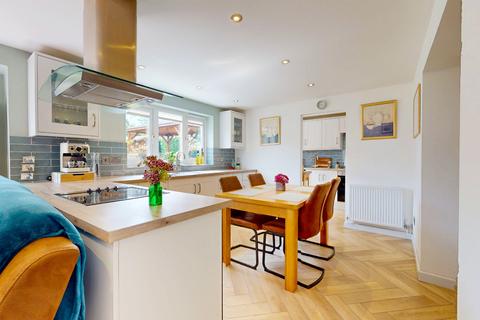 4 bedroom detached house for sale, Admaston Road, Wellington, Telford, Shropshire, TF1 3NL