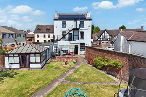 9 bedroom detached house for sale, Holyhead Road, Wellington, Telford, Shropshire, TF1 2DH
