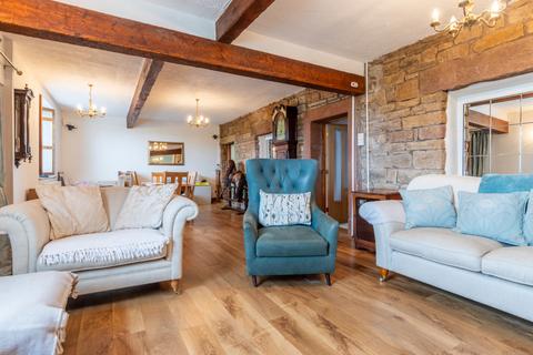 3 bedroom character property for sale, ​Slip House, Barras