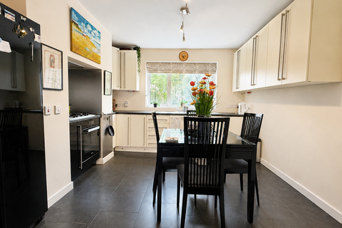 2 bedroom terraced house for sale, Great King Street, Macclesfield, SK11 6PW