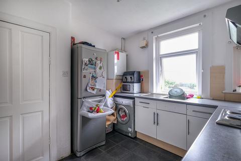 2 bedroom flat for sale, Jura Street, Glasgow G52