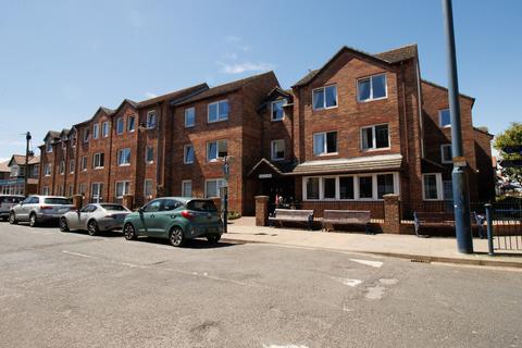 1 bedroom flat for sale, West Avenue, Filey YO14
