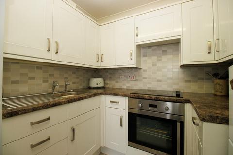 1 bedroom flat for sale, West Avenue, Filey YO14