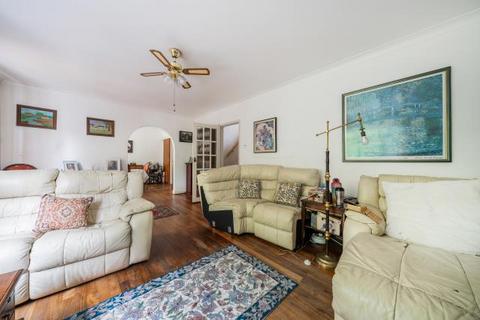 4 bedroom detached house for sale, Tree Tops Avenue, Camberley