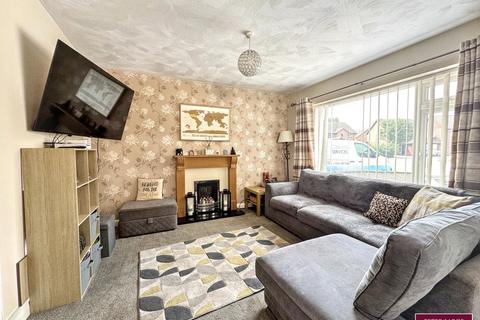 2 bedroom detached bungalow for sale, Ashly Court, St Asaph, Denbighshire LL17 0PL