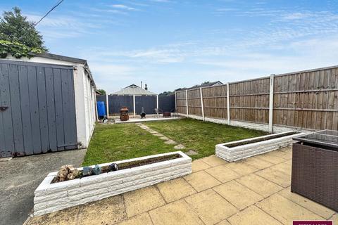 2 bedroom detached bungalow for sale, Ashly Court, St Asaph, Denbighshire LL17 0PL