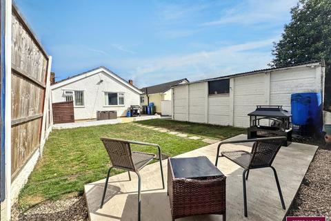 2 bedroom detached bungalow for sale, Ashly Court, St Asaph, Denbighshire LL17 0PL