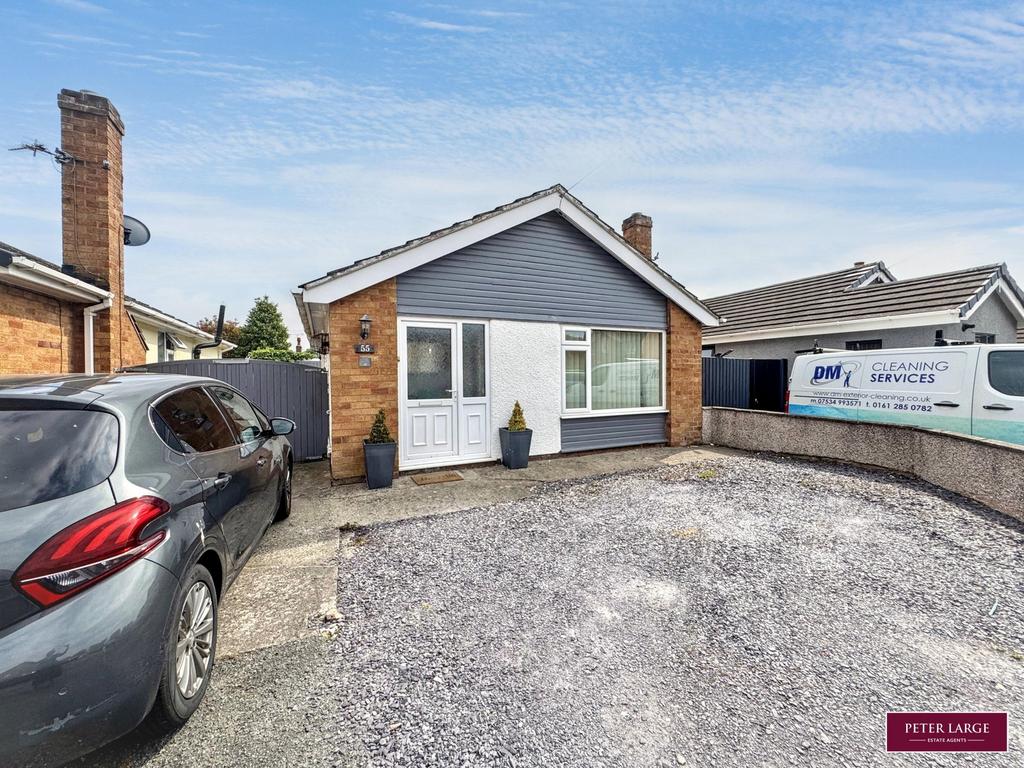 House exterior, off-street parking, driveway