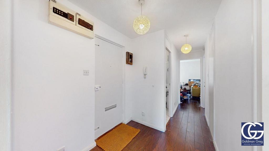 Apartment in London, London Borough of Tower Hamlets - More