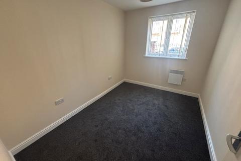 2 bedroom flat to rent, KINGSTON TERRACE, BOSTON