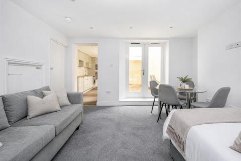 undefined, Oriental Place, Flat 2, Brighton