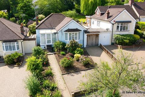 3 bedroom detached bungalow for sale, King James Avenue, Cuffley