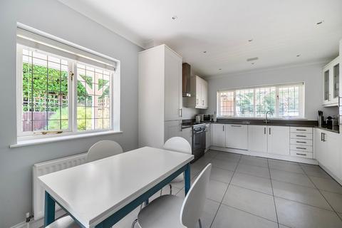 5 bedroom detached house for sale, Kimbers Drive, Burnham, Buckinghamshire, SL1