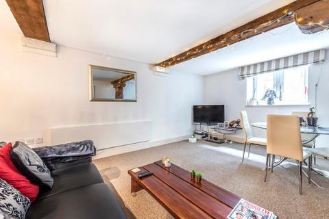 1 bedroom apartment for sale, East India Court, Canada Water SE16