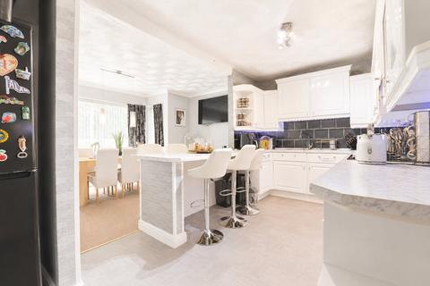 4 bedroom detached bungalow for sale, Roman Bank, Skegness PE25